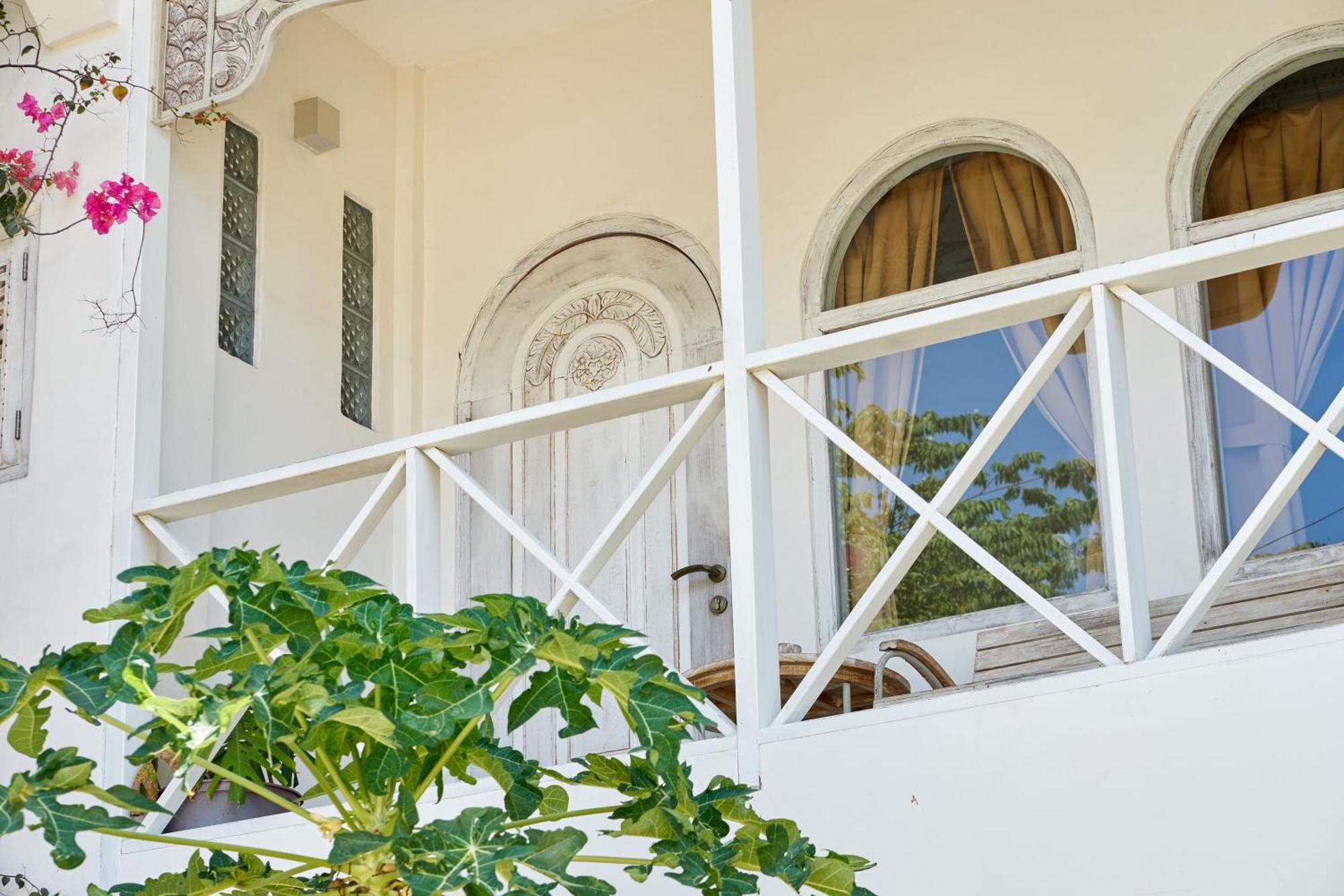 נוסה-למבונגן Isla Indah Retreat Boutique Hotel מראה חיצוני תמונה