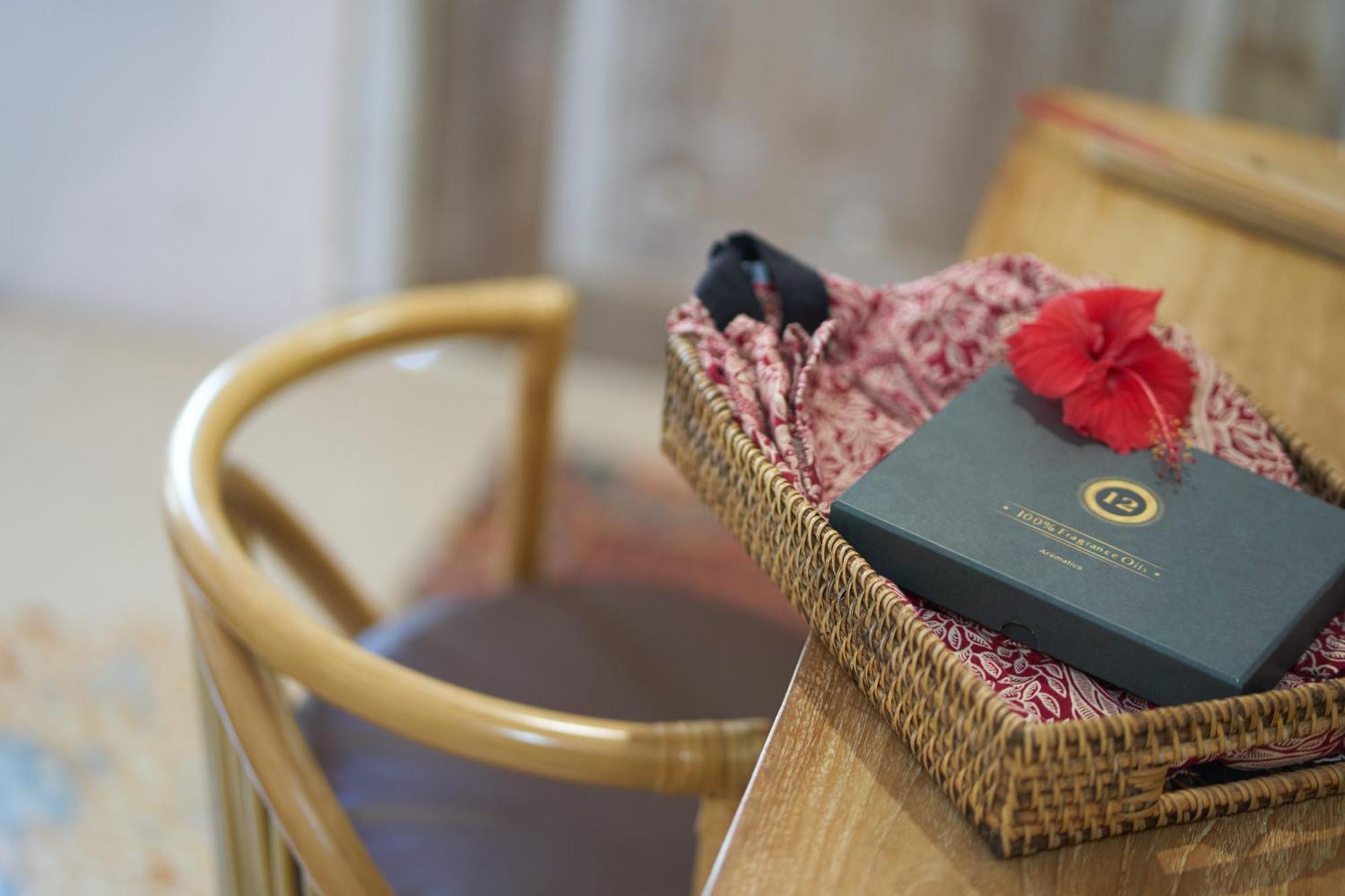 נוסה-למבונגן Isla Indah Retreat Boutique Hotel מראה חיצוני תמונה